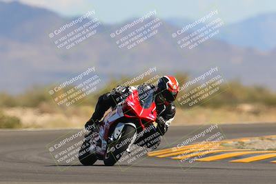 media/Oct-09-2022-SoCal Trackdays (Sun) [[95640aeeb6]]/Turn 15 (150pm)/